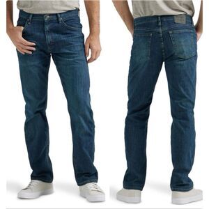 Wrangler Authentics Men's Classic 5-Pocket Jeans 30X32 regular fit dark wash